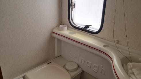 Ons oude trouwe campertje – 4p Elnagh alcove from 1993