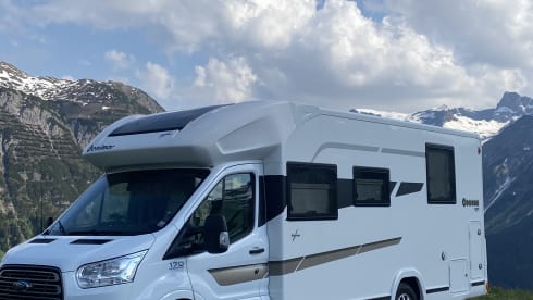 Tom / Sandra – 4p Benimar semi-integrated uit 2019