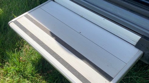 2-4 berth 2023 model deceptively spacious campervan