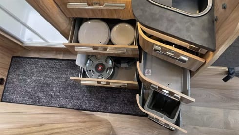 4p Hymer integrated from 2023