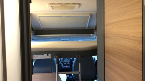Fully furnished 4p Dethleffs semi-integrated from 2021