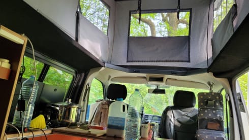 Kever – Our beautiful white VW camper