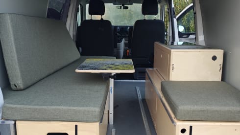 De Busss – 2p Volkswagen bus uit 2015