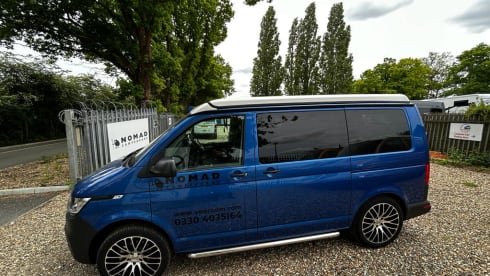 YR72XCE NOMAD –  4 Berth Nomad Camper Romford -Romford