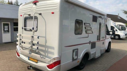 Tramp – Comfortable travel adventure for 2 people