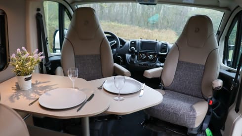 The Mobi – Nieuwe Dethleffs-Fiat 2025  4 pers. automaat 