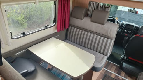 Kleiner Knauser – Knaus 550 Sky traveller 