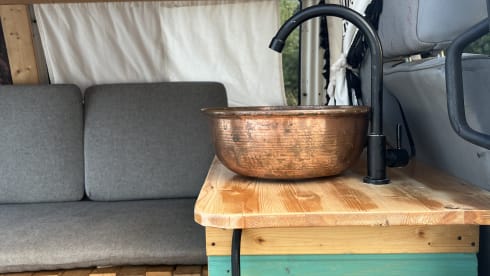 Jiek – Wine van WITH HEATING