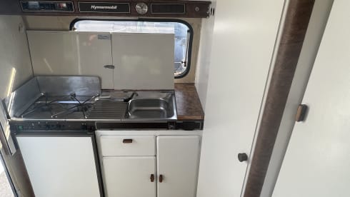 Lucky 88 – Panaromic view, spatious Hymer fully equiped