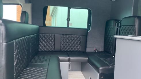 4p Luxury Campervan 