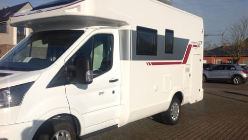 MOOIE CAMPER TE HUUR