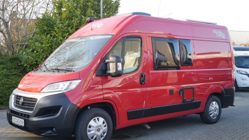 2-person Pössl bus from 2021