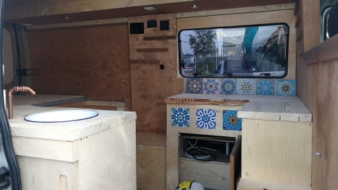 Lakshmi – Rêve d'infiltration Renault Master couvreur