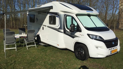 Knaus Sky Wave 650 automatic