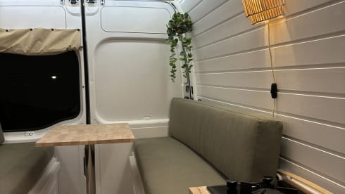 Benny – Offgrid Renault master 2P NEW! 