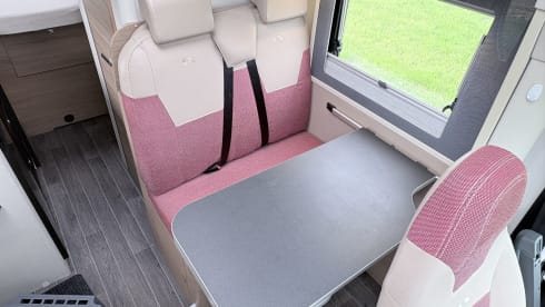 Camper Piano  Paul  🎹 – Nice Adria camper 2p