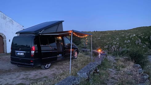 4p Mercedes-Benz Marco Polo