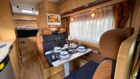 Roady – Dethleffs Advantage 6771 6pers. Family motorhome