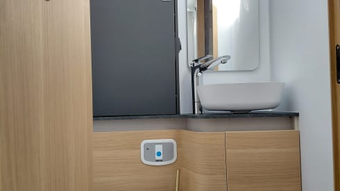 't Rijdend Huizeke – 4p Adria Mobil semi-integrated from 2025