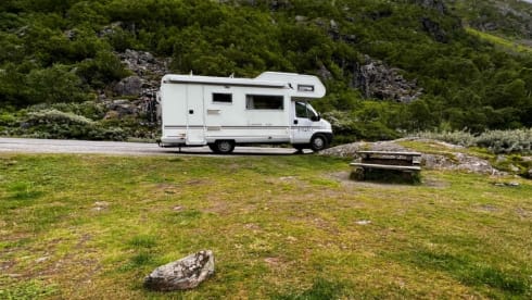 De Camper – Nice Spacious Fiat Bavaria 7p with XL hatch