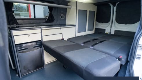 Worfy – 2 berth (6 with awning) campervan for fun adventures 