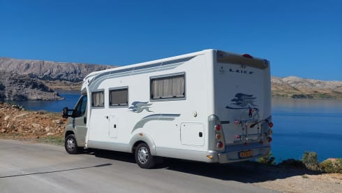 Laika – Very nice luxury Laika Hymer Camper