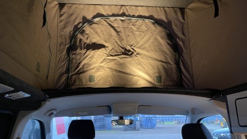 Iona – Luxury 4 berth Volkswagen Transporter 6.1 campervan