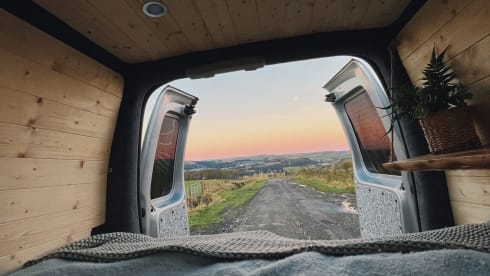 Roi – Roi the Campevan