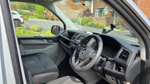 Automatic VW Transporter T6 with Pop Top King Size Bed and Storage