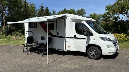 Bürstner 2015 luxury + very complete