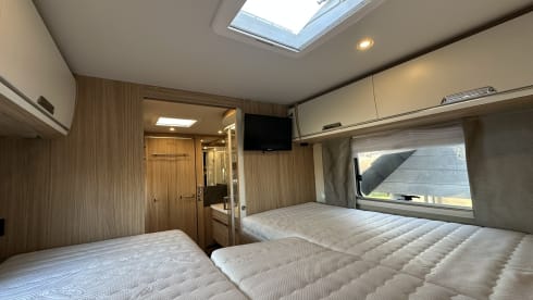 Hoge Luxe Mobilhome – Luxejacht op wielen