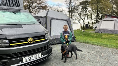 Doug – 4 berth LWB VW Transporter