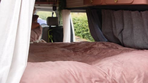 Camper Jaap – On the road with Jaap - the start of your retro camper adventure!