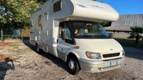Vincenzo  – 6 PLACES attic winter CAMPER