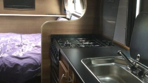 Hopper – 2 berth 2 seater Campervan