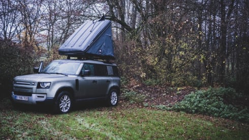 Above & Beyond – The All New Land Rover Defender