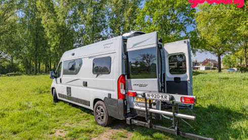 Coopernicus, 2021 – Comfortable 2p Karmann 600, parking air conditioning, length beds, automatic, biker