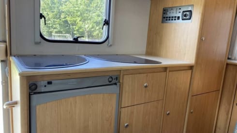 4p Knaus Traveler with 6 belts