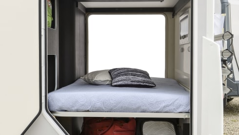 Roller team 675 6 berth 2025 Model