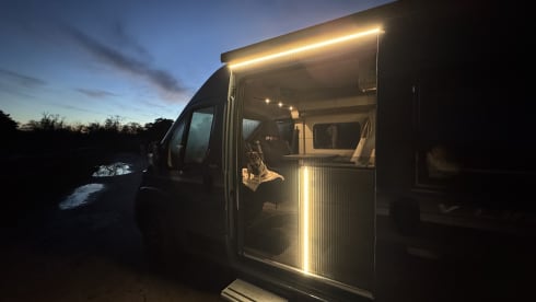 Arkoo – Year-round, off grid, 4/2 berth home from home