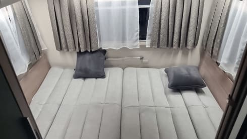 5 berth Swift Voyager 475 from 2025
