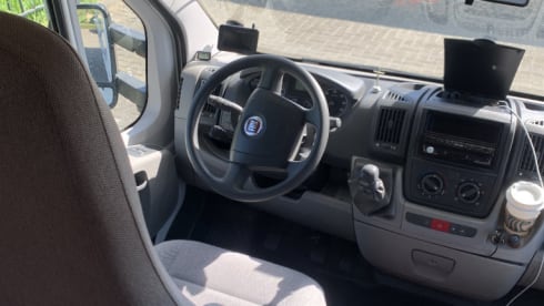 Maggie – Fiat Ducato Rimor Alkoof