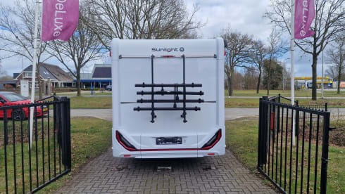 C17 – Luxe Sunlight I67S Automaat 2x Airco 4P