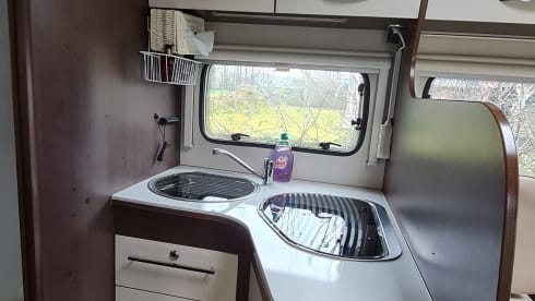 Lomiloom – Ford Benimar alcove