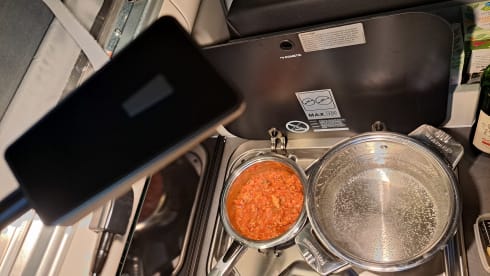 The Nugg – Ford Nugget Plus Trail 2023 - Full option camper van with lifting roof