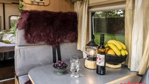 Hygge – Atmospheric camper bus for a fun adventure