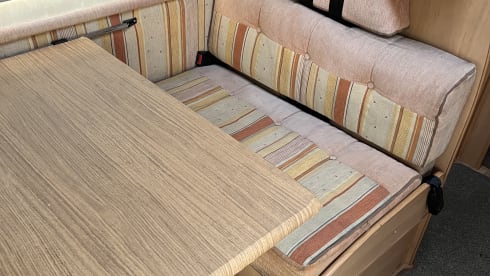 Connie – Fiat Alcove met 4 slaapplaatsen uit 2004