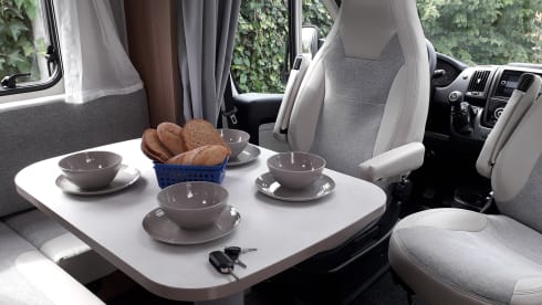Super luxury corado camper 4 persons