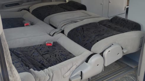 bongo man – 3 berth Mazda campervan from 2001