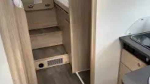 4p integral with air conditioning